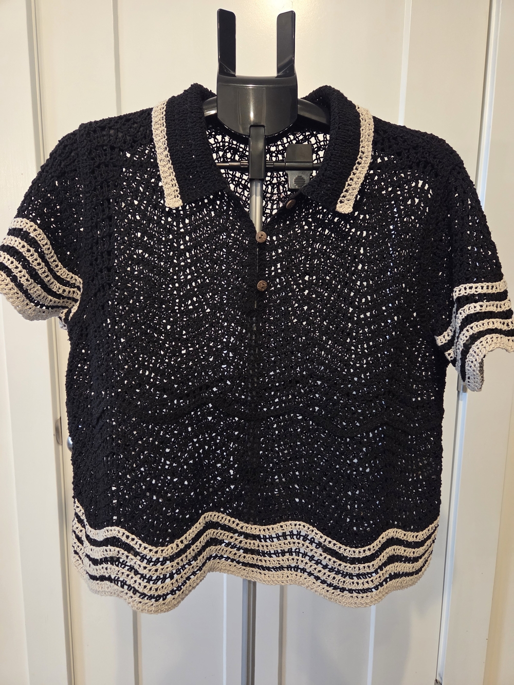 113. Ultra Pink Black Abd Cream Open Knit Sweater
